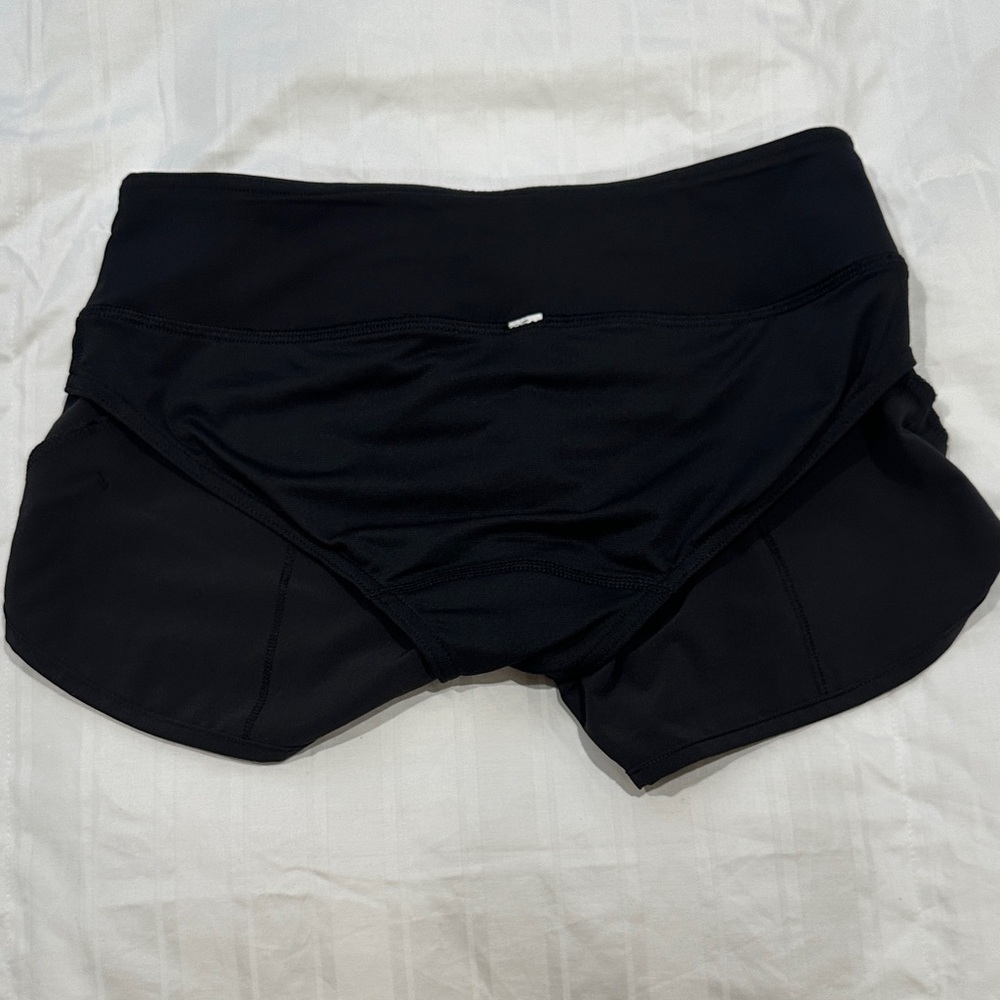lululemon athletica Black Women's Athletic Shorts with Zip Pocket - Picture 4 of 6